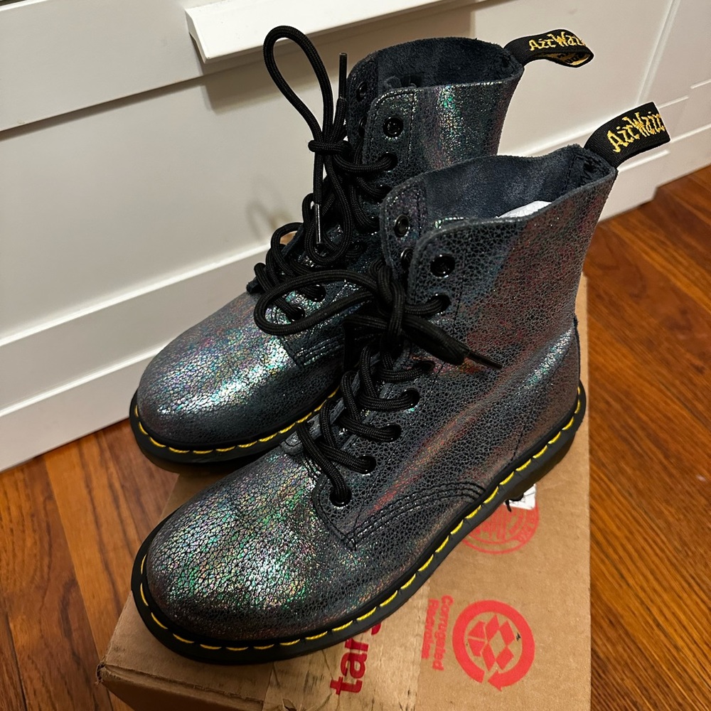 Dr. Martens Pascal Iridescent Glitter 6